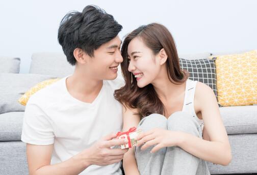 墨多《女性婚姻成长课》读懂男人心思-渡漳网